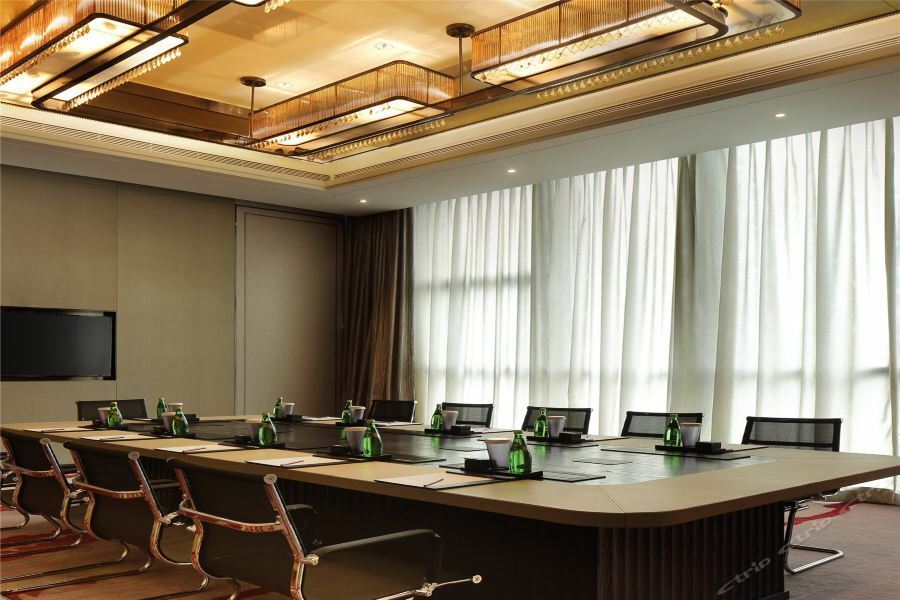 Crowne Plaza Yibin By Ihg Ξενοδοχείο Εξωτερικό φωτογραφία